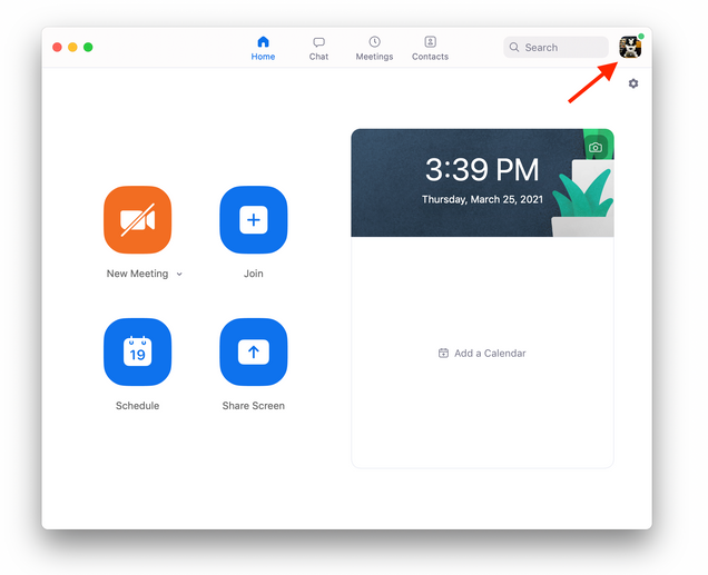 Zoom desktop application home screen with an arrow pointing toward the avatar in the top right corner